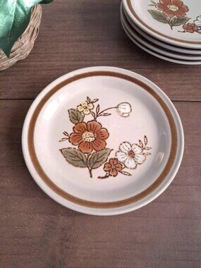 Mountain Wood Collection Bread and Butter Plates Trellis Blossom Pattern